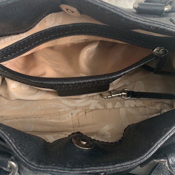 Micheal Kors Hamilton Satchel in Black - Picture 10 of 12